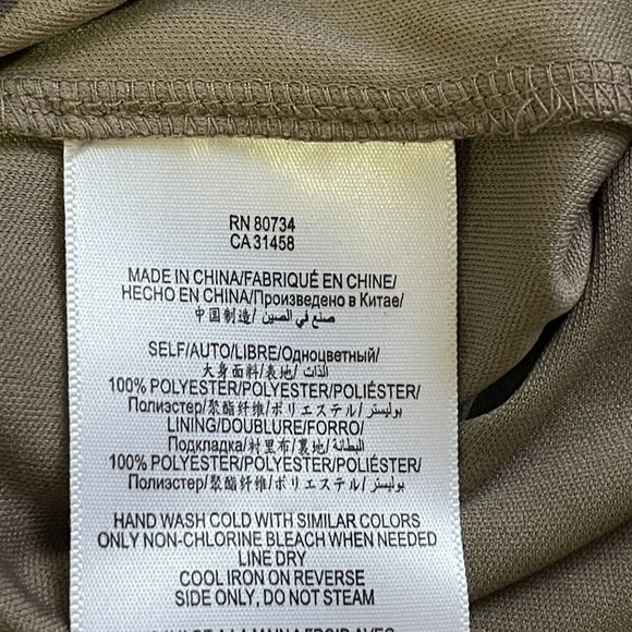 Max and Cleo Sabrina Lace Cutout Dress sz L Black Pleated Cap Sleeves Boatneck - Picture 9 of 10